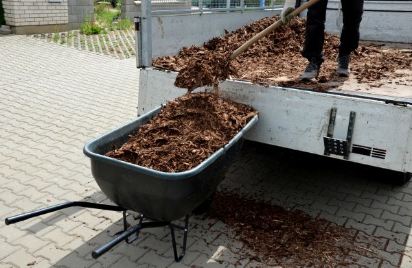 Bulk Mulch Delivery in Gilbert
