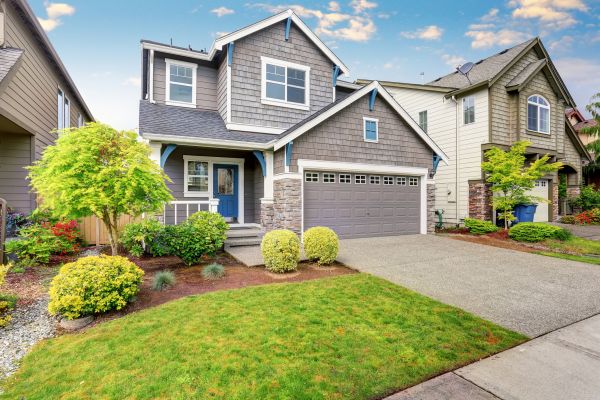 Curb Appeal Landscaping in Gilbert